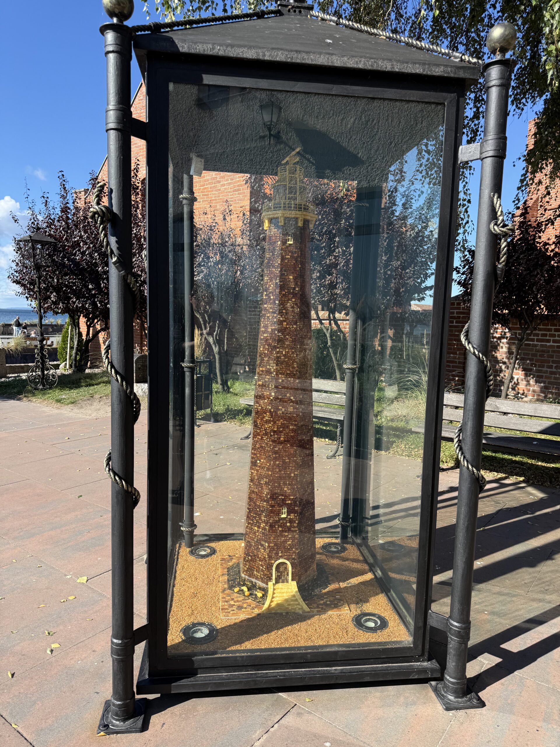 2025_09_28_My_Hel_03